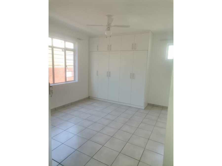 2 Bedroom Property for Sale in Morningside KwaZulu-Natal