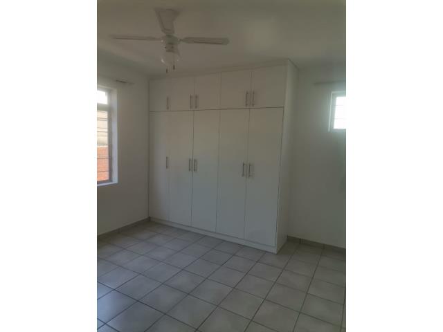 2 Bedroom Property for Sale in Morningside KwaZulu-Natal