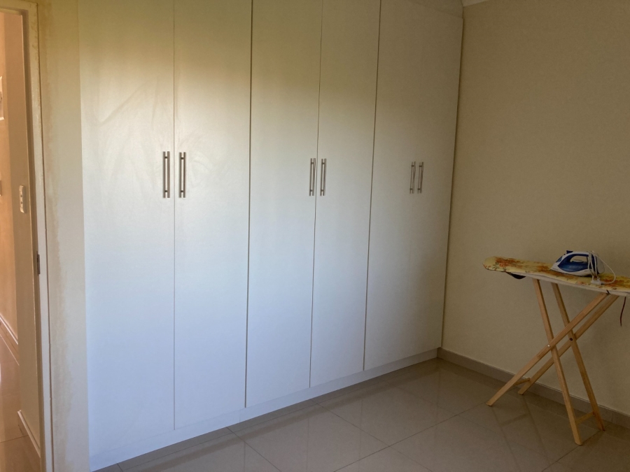 To Let 2 Bedroom Property for Rent in Hillary KwaZulu-Natal