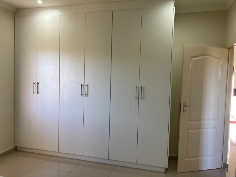 To Let 2 Bedroom Property for Rent in Hillary KwaZulu-Natal