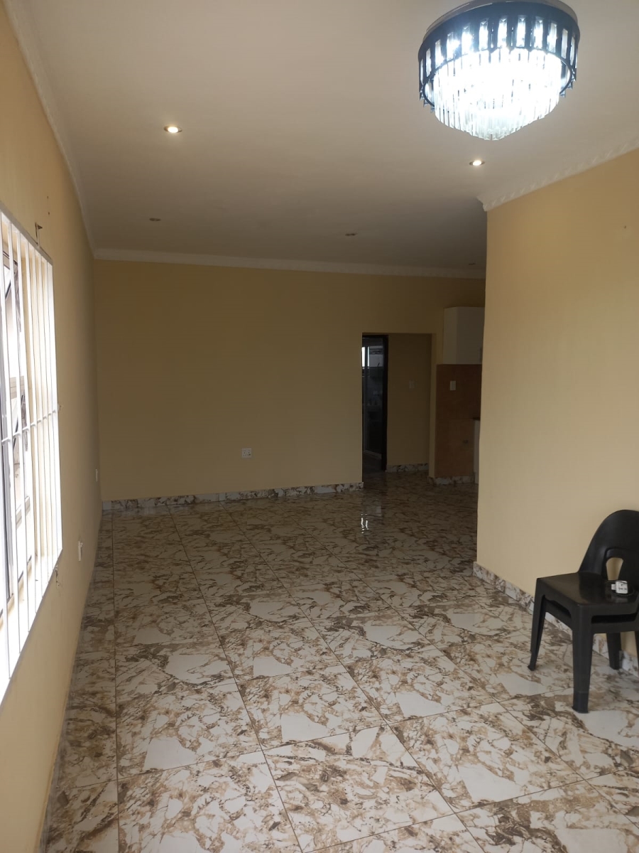 To Let 1 Bedroom Property for Rent in Brighton Beach KwaZulu-Natal