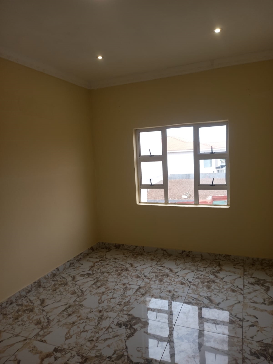 To Let 1 Bedroom Property for Rent in Brighton Beach KwaZulu-Natal