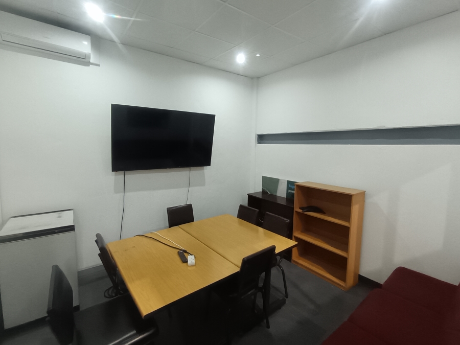 To Let Commercial Property for Rent in Riverhorse Valley KwaZulu-Natal