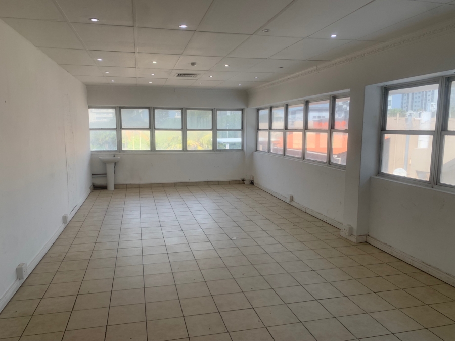 To Let Commercial Property for Rent in Umhlanga KwaZulu-Natal