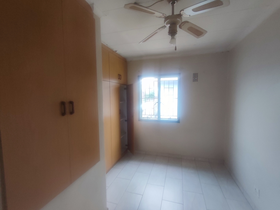 3 Bedroom Property for Sale in Northcroft KwaZulu-Natal