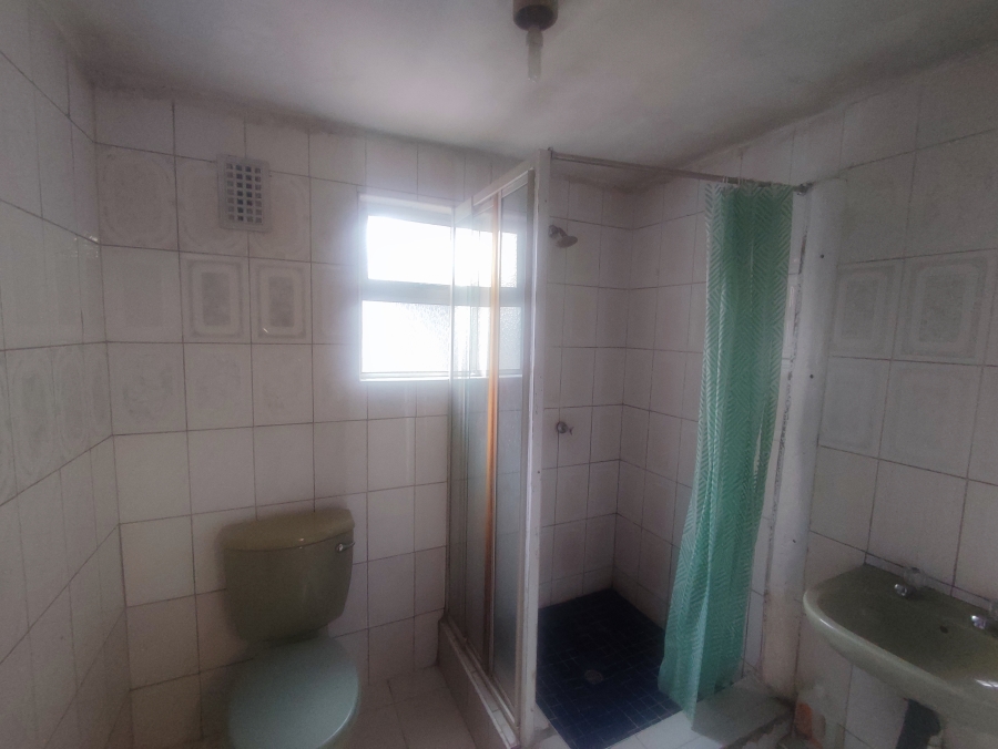 3 Bedroom Property for Sale in Northcroft KwaZulu-Natal