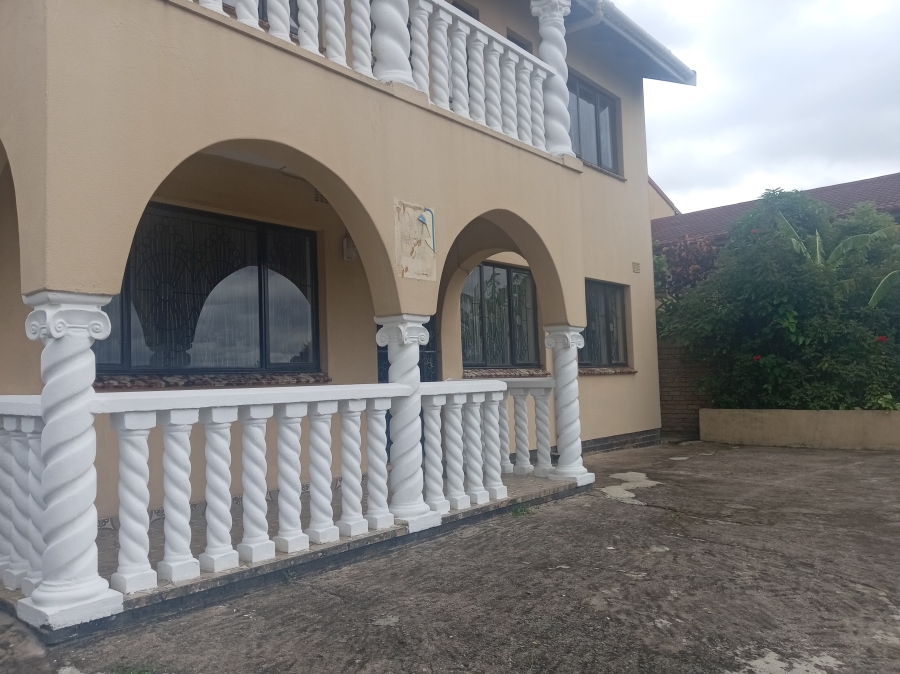 5 Bedroom Property for Sale in Kenville KwaZulu-Natal