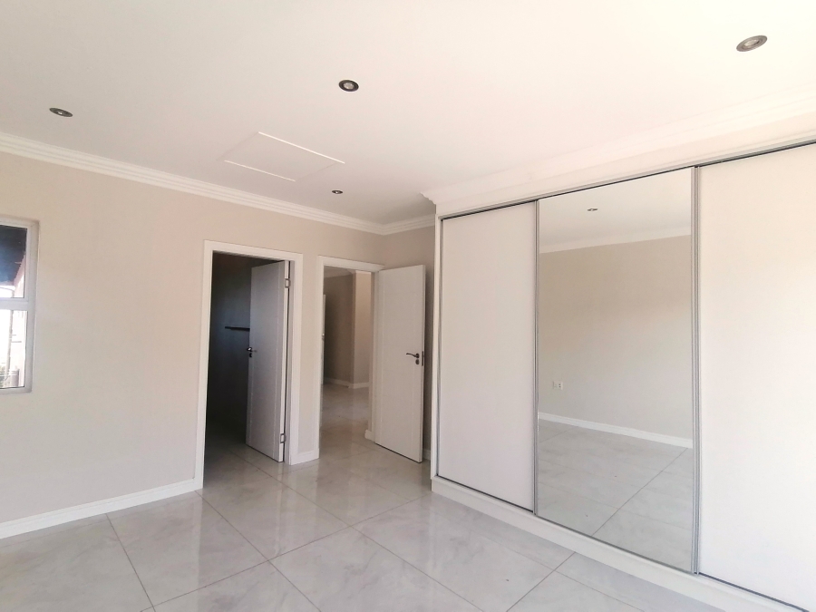 4 Bedroom Property for Sale in Desainagar KwaZulu-Natal