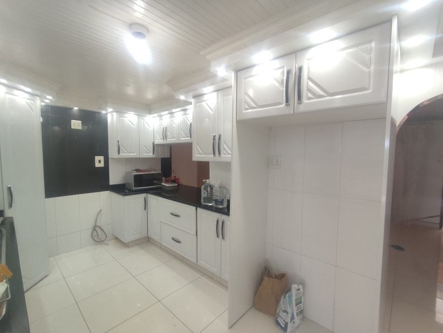 3 Bedroom Property for Sale in Lenham KwaZulu-Natal