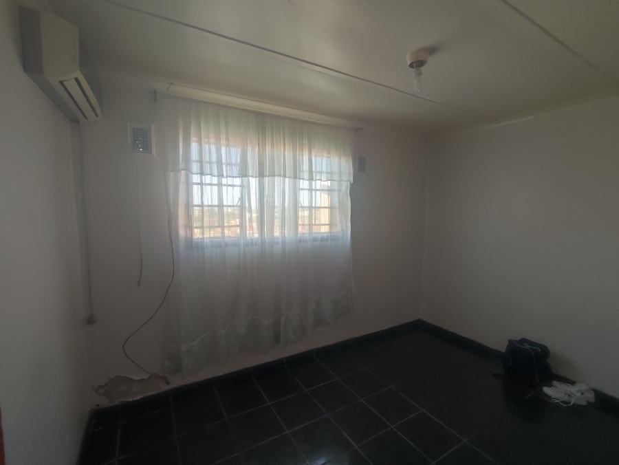 3 Bedroom Property for Sale in Lenham KwaZulu-Natal