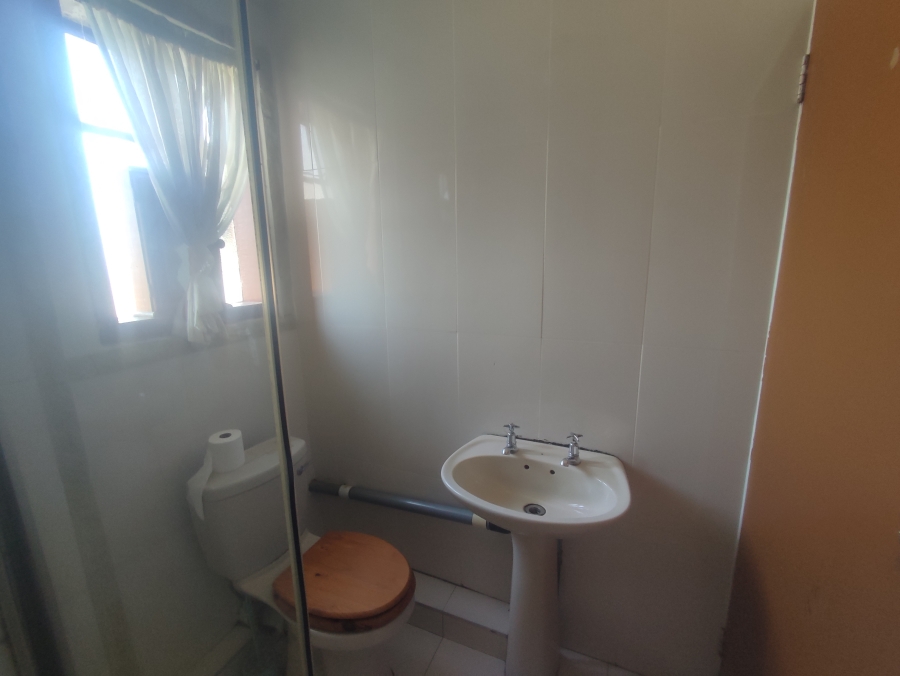 3 Bedroom Property for Sale in Lenham KwaZulu-Natal