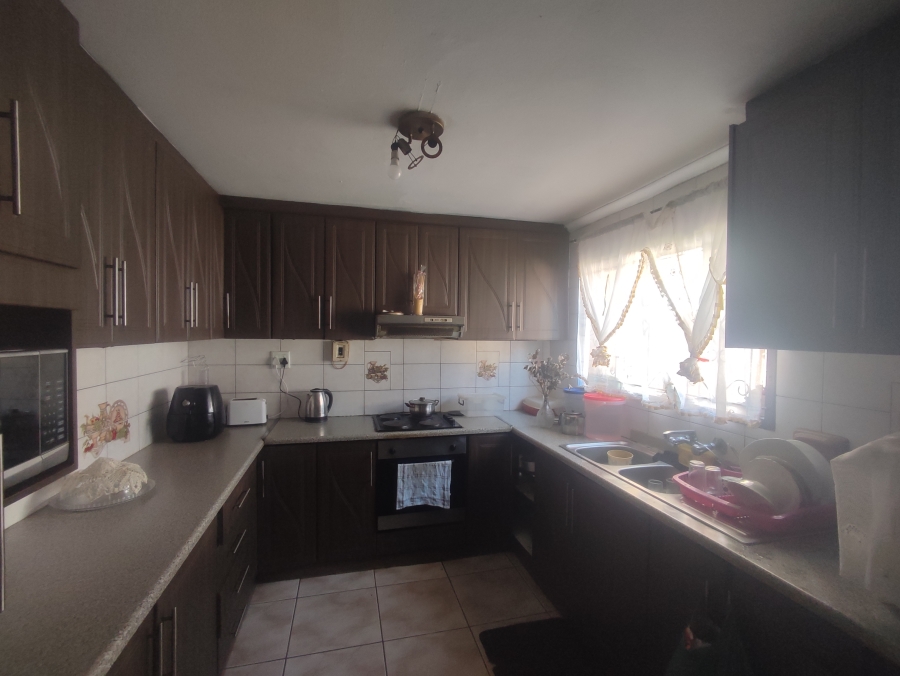 3 Bedroom Property for Sale in Clayfield KwaZulu-Natal