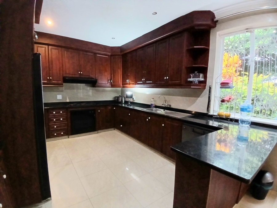 2 Bedroom Property for Sale in Glenwood KwaZulu-Natal