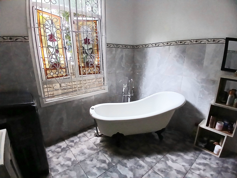 2 Bedroom Property for Sale in Glenwood KwaZulu-Natal