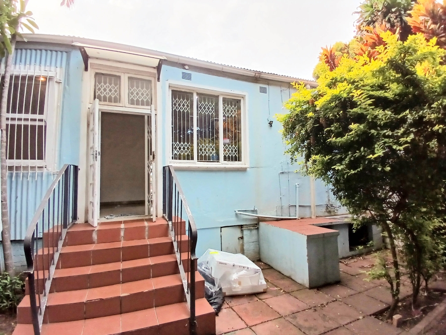 2 Bedroom Property for Sale in Glenwood KwaZulu-Natal