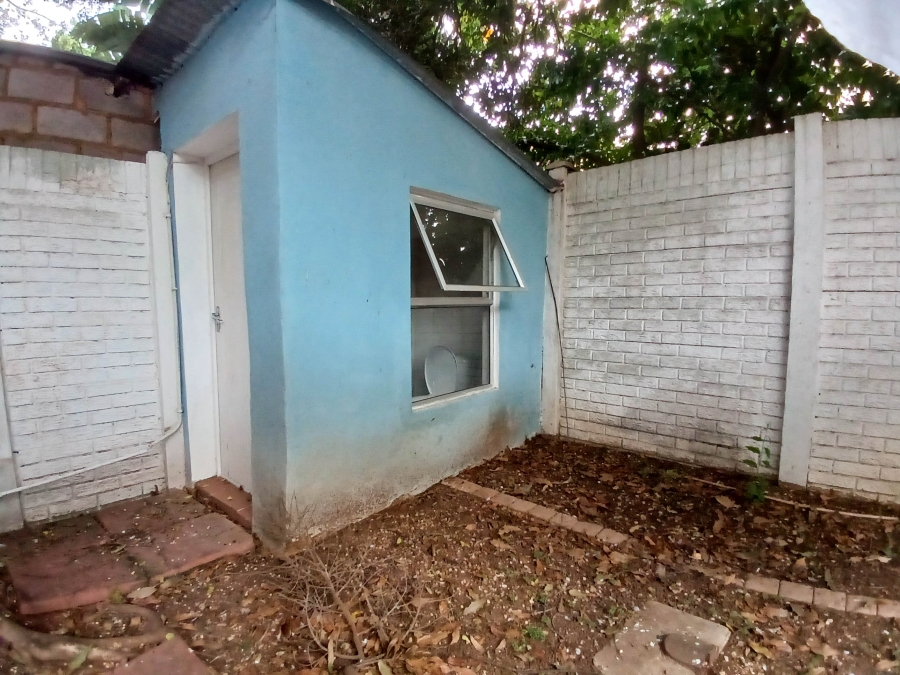 2 Bedroom Property for Sale in Glenwood KwaZulu-Natal