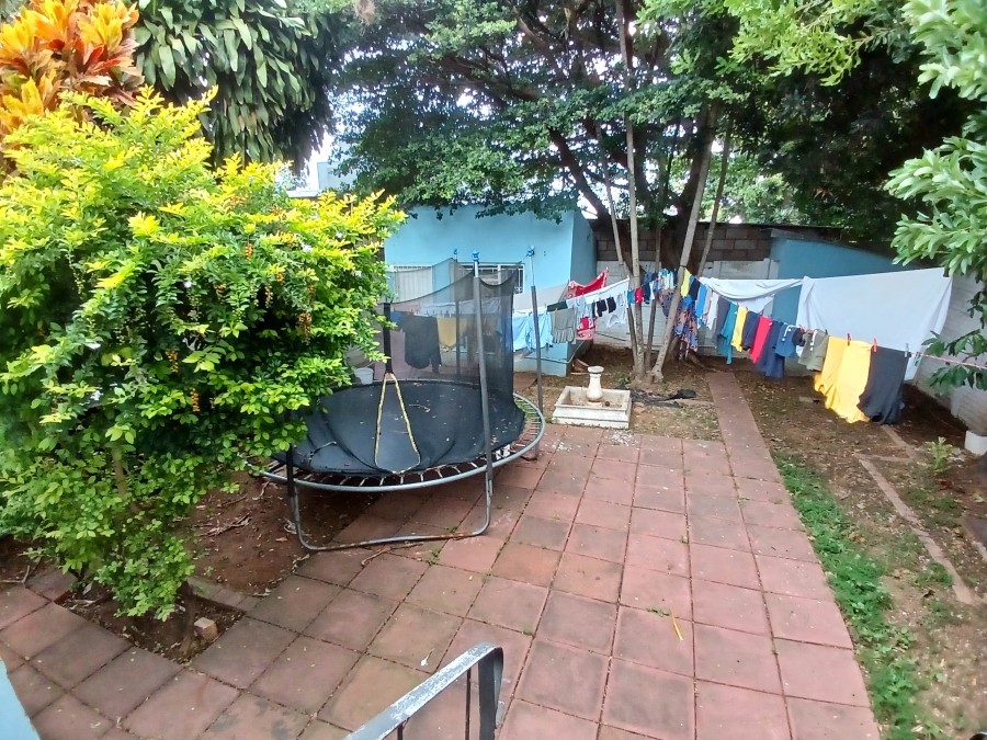 2 Bedroom Property for Sale in Glenwood KwaZulu-Natal
