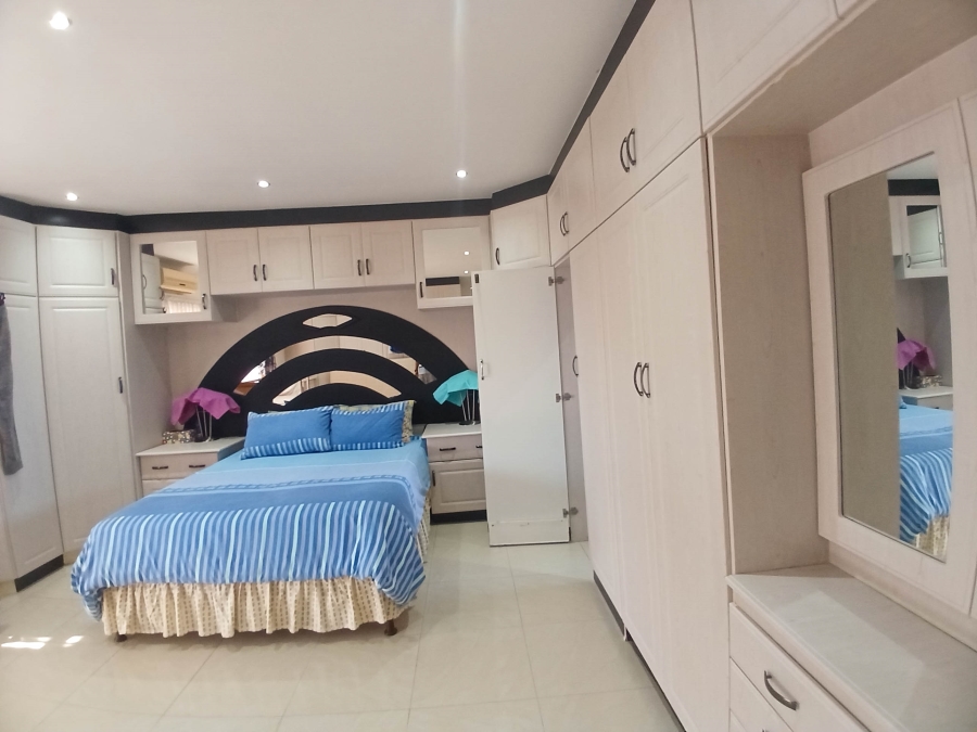 4 Bedroom Property for Sale in Red Hill KwaZulu-Natal