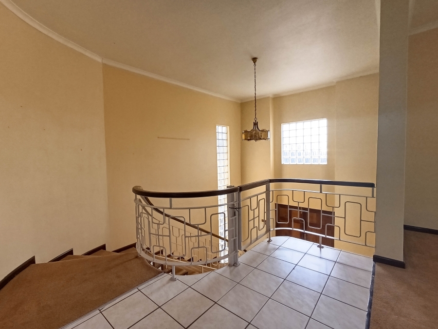 5 Bedroom Property for Sale in Prestondale KwaZulu-Natal