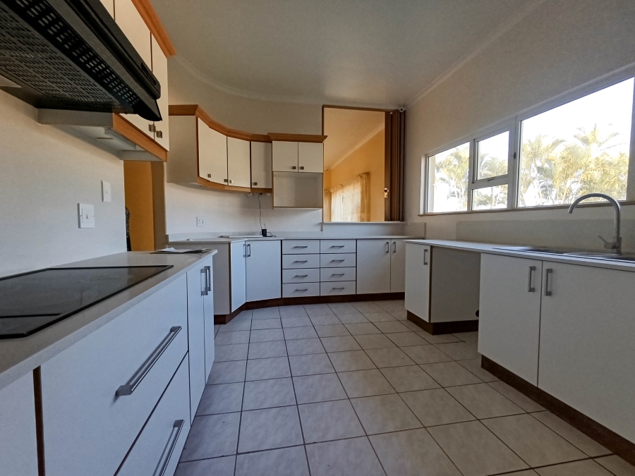 5 Bedroom Property for Sale in Prestondale KwaZulu-Natal