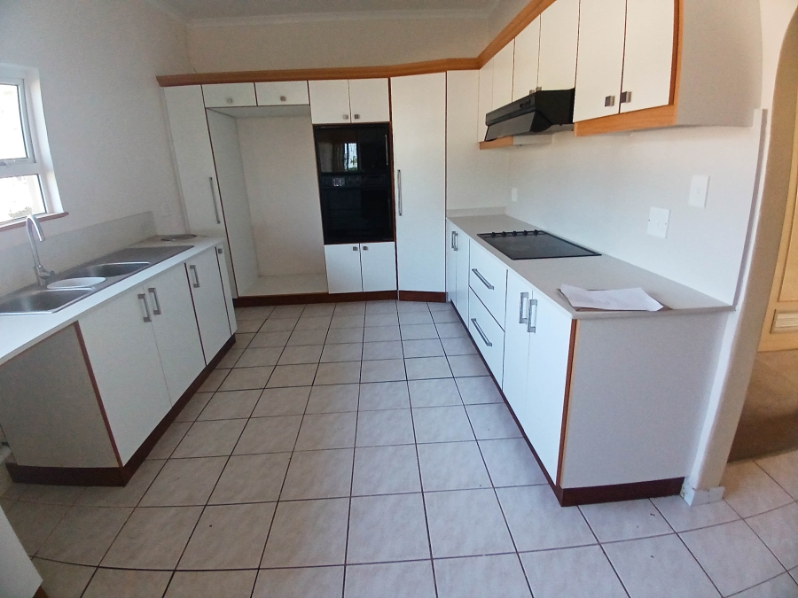 5 Bedroom Property for Sale in Prestondale KwaZulu-Natal