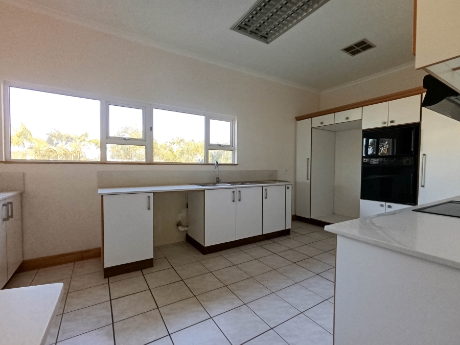 5 Bedroom Property for Sale in Prestondale KwaZulu-Natal