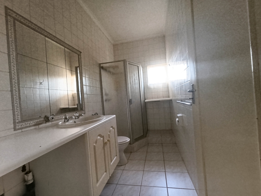 5 Bedroom Property for Sale in Prestondale KwaZulu-Natal