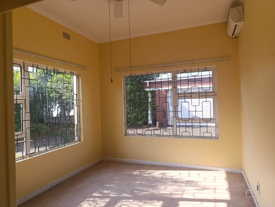 5 Bedroom Property for Sale in Prestondale KwaZulu-Natal