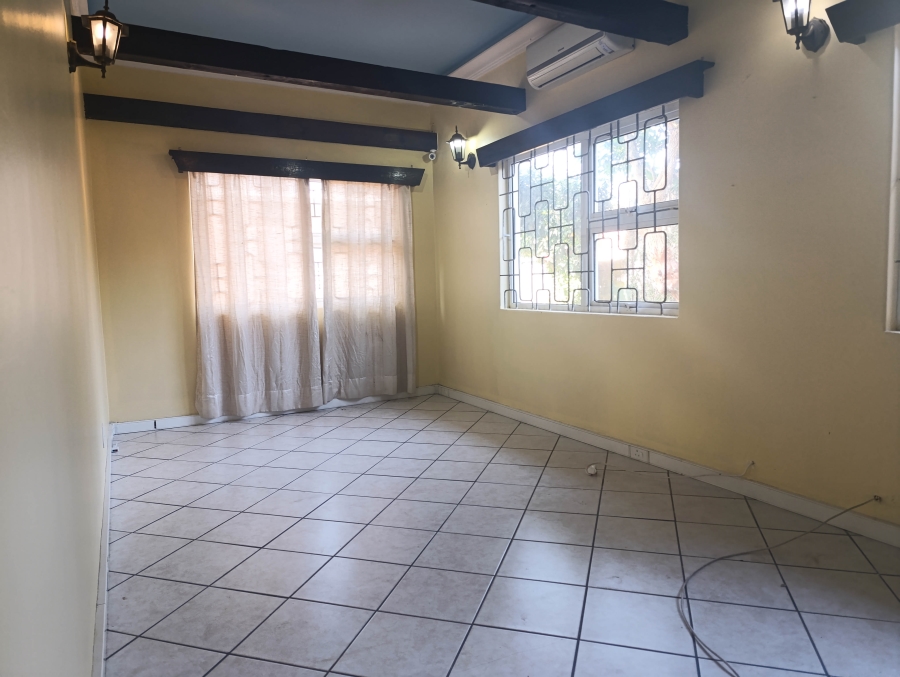 5 Bedroom Property for Sale in Prestondale KwaZulu-Natal