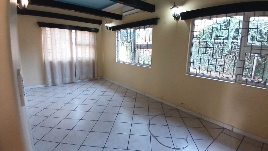 5 Bedroom Property for Sale in Prestondale KwaZulu-Natal