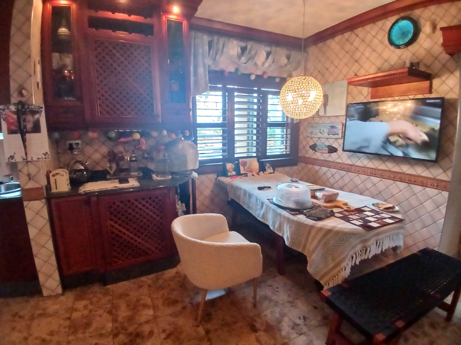 4 Bedroom Property for Sale in Herrwood Park KwaZulu-Natal