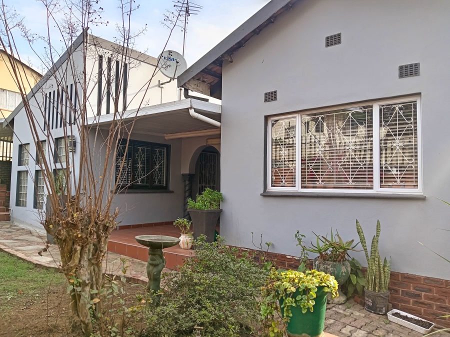 4 Bedroom Property for Sale in Kenville KwaZulu-Natal