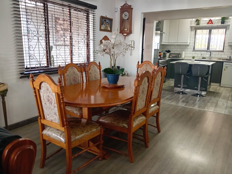 4 Bedroom Property for Sale in Kenville KwaZulu-Natal