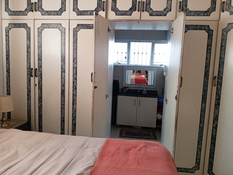 4 Bedroom Property for Sale in Kenville KwaZulu-Natal