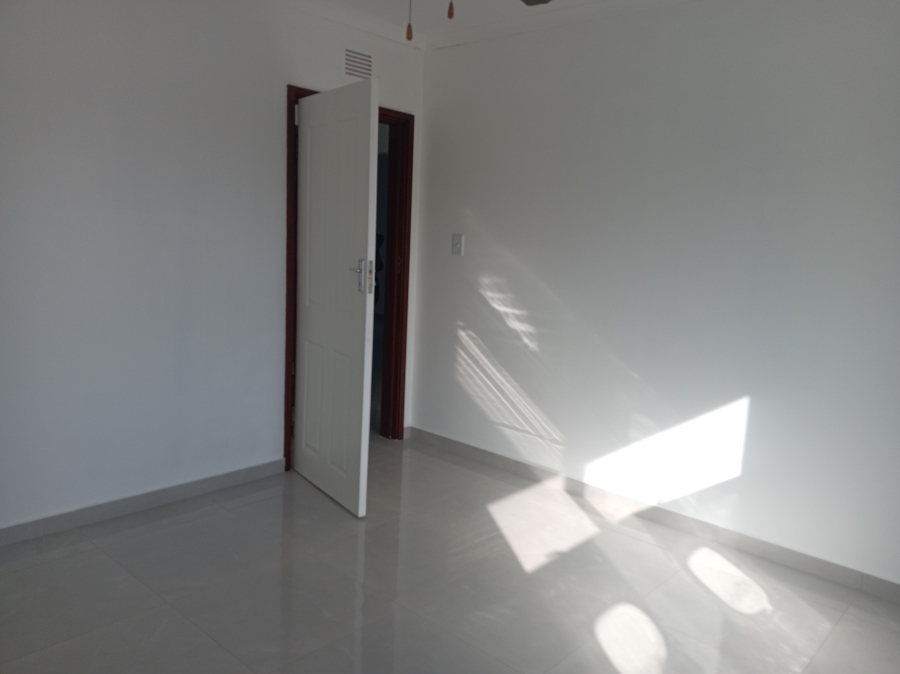 2 Bedroom Property for Sale in Lotus Park KwaZulu-Natal