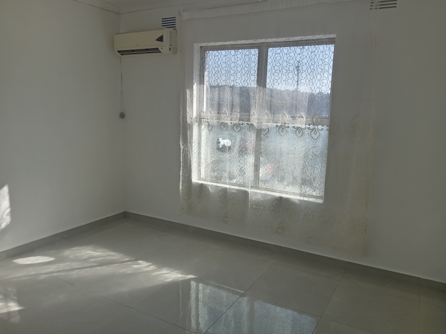 2 Bedroom Property for Sale in Lotus Park KwaZulu-Natal