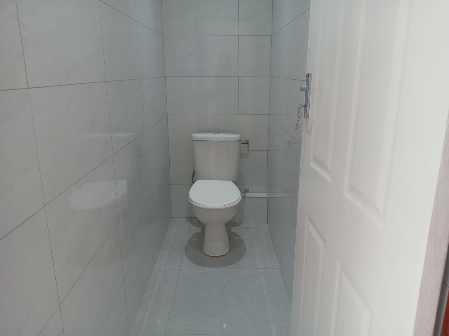 2 Bedroom Property for Sale in Lotus Park KwaZulu-Natal