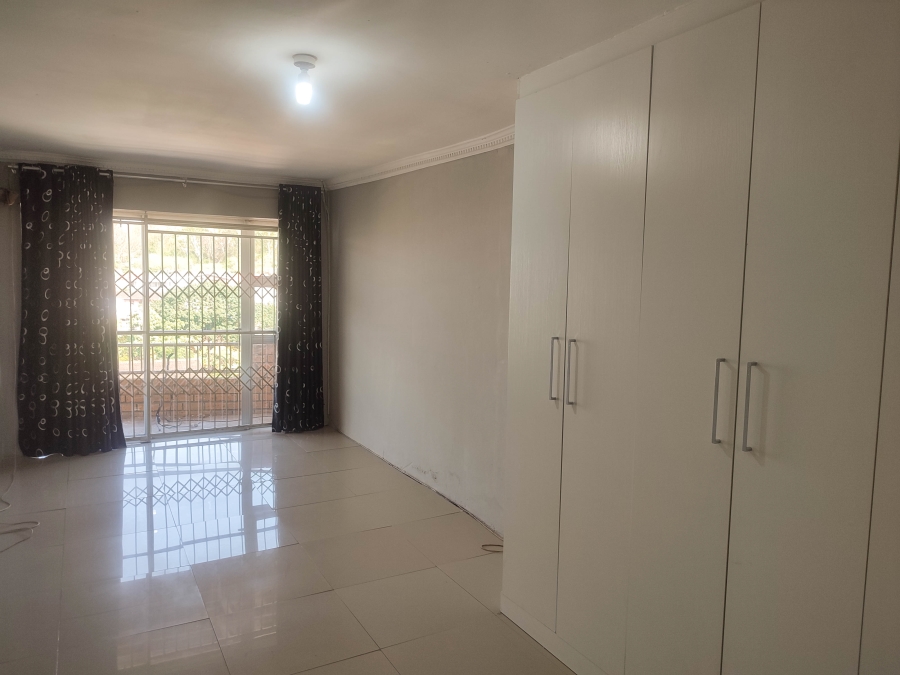 3 Bedroom Property for Sale in Eastbury KwaZulu-Natal
