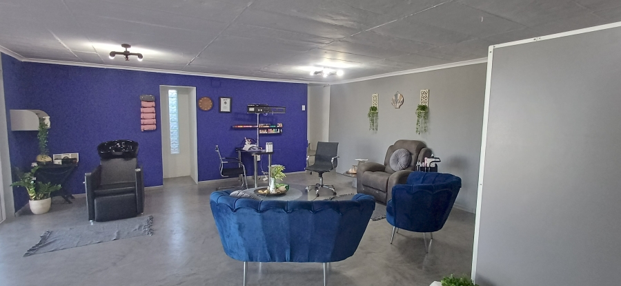 To Let 5 Bedroom Property for Rent in Blythedale KwaZulu-Natal