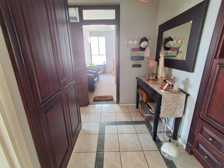 3 Bedroom Property for Sale in Glenwood KwaZulu-Natal