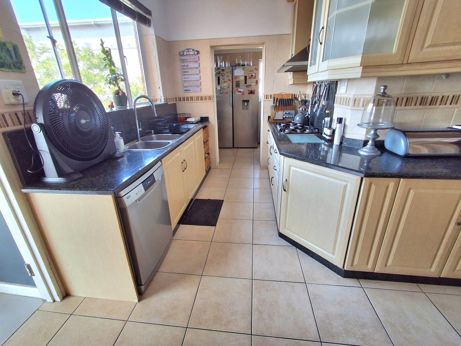 3 Bedroom Property for Sale in Glenwood KwaZulu-Natal