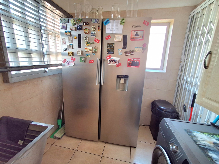 3 Bedroom Property for Sale in Glenwood KwaZulu-Natal