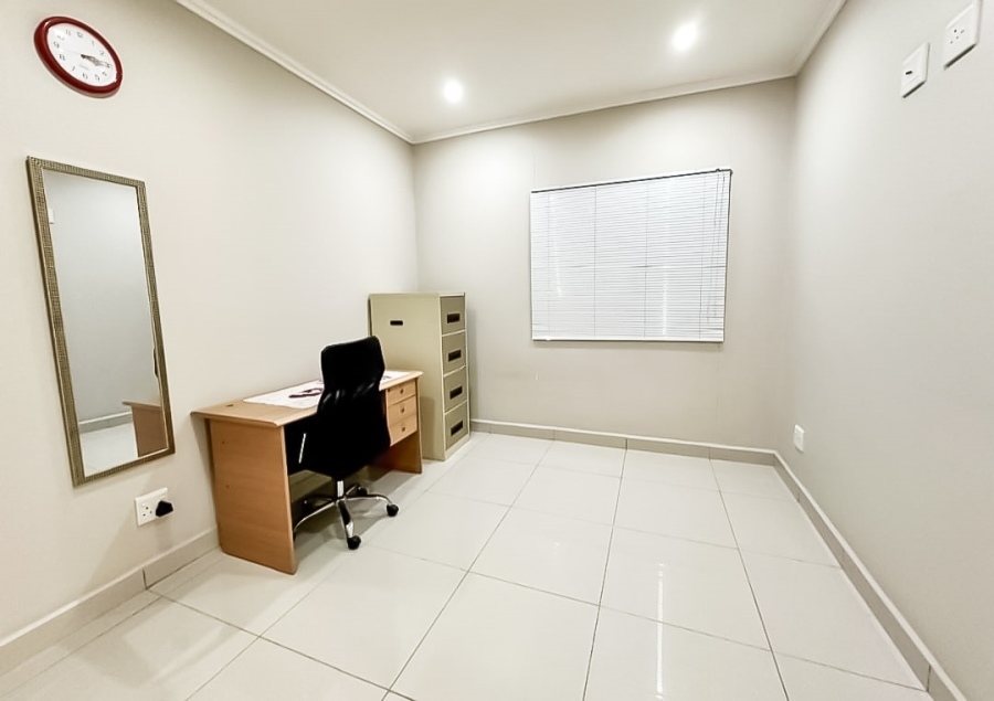 2 Bedroom Property for Sale in Umhlanga Ridge KwaZulu-Natal