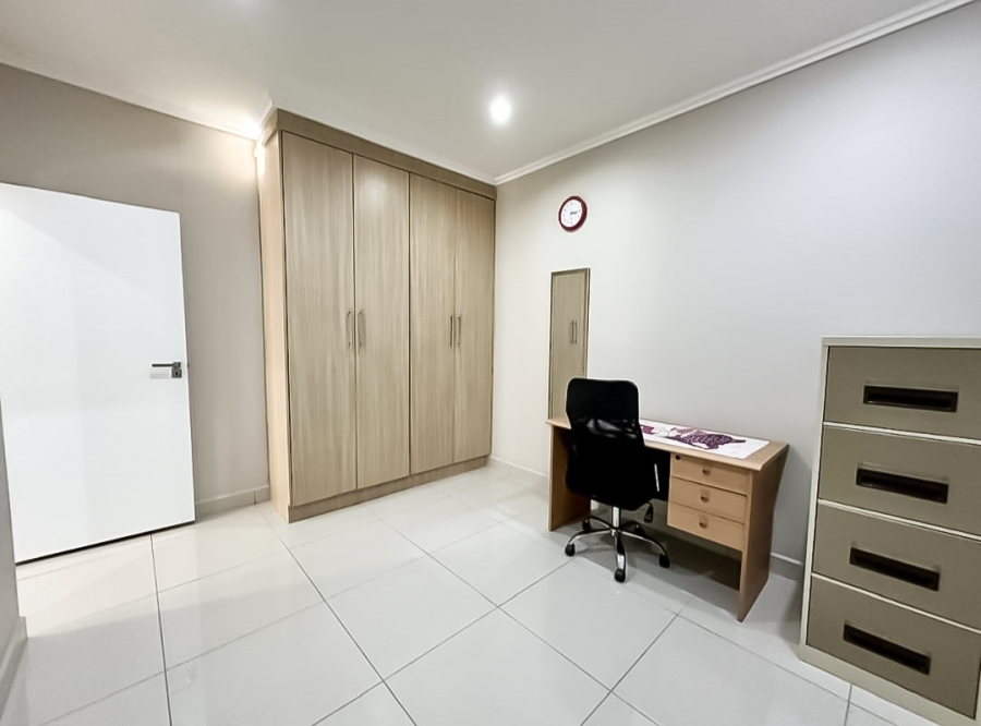 2 Bedroom Property for Sale in Umhlanga Ridge KwaZulu-Natal