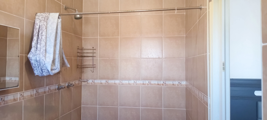 To Let 2 Bedroom Property for Rent in Belvedere KwaZulu-Natal