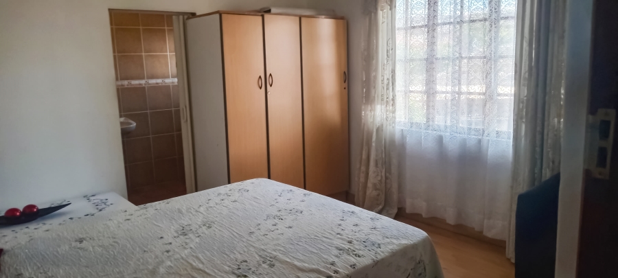 To Let 2 Bedroom Property for Rent in Belvedere KwaZulu-Natal