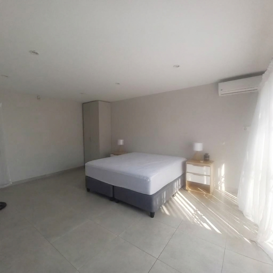 To Let 4 Bedroom Property for Rent in Umhlanga KwaZulu-Natal