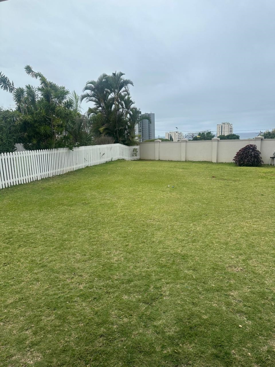 To Let 3 Bedroom Property for Rent in Umhlanga KwaZulu-Natal