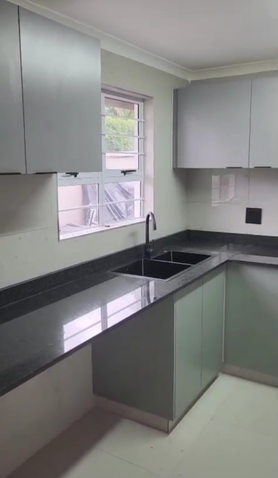 To Let 3 Bedroom Property for Rent in Umhlanga KwaZulu-Natal