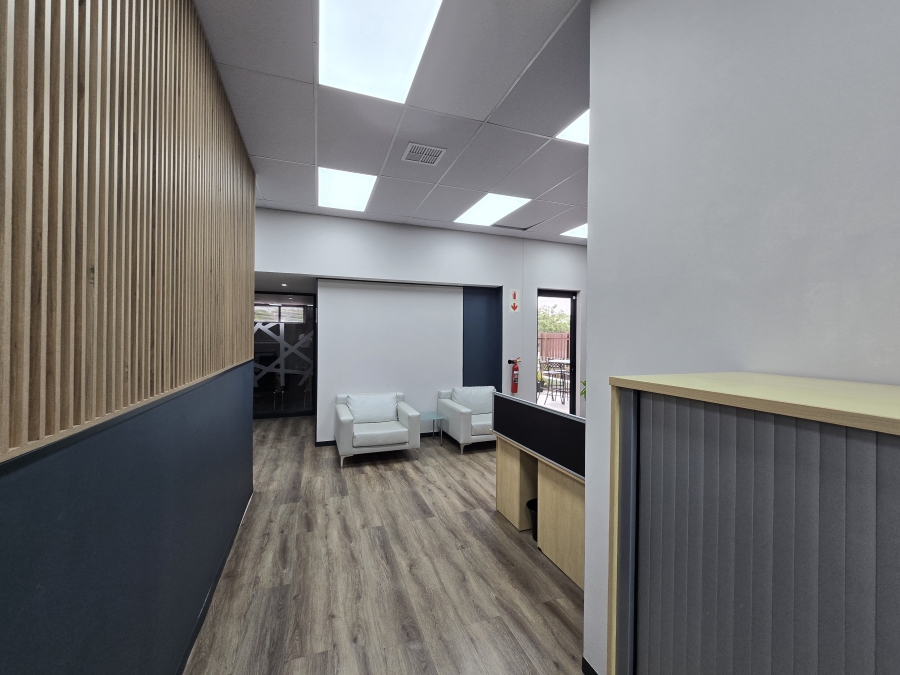 To Let Commercial Property for Rent in Hillcrest Central KwaZulu-Natal